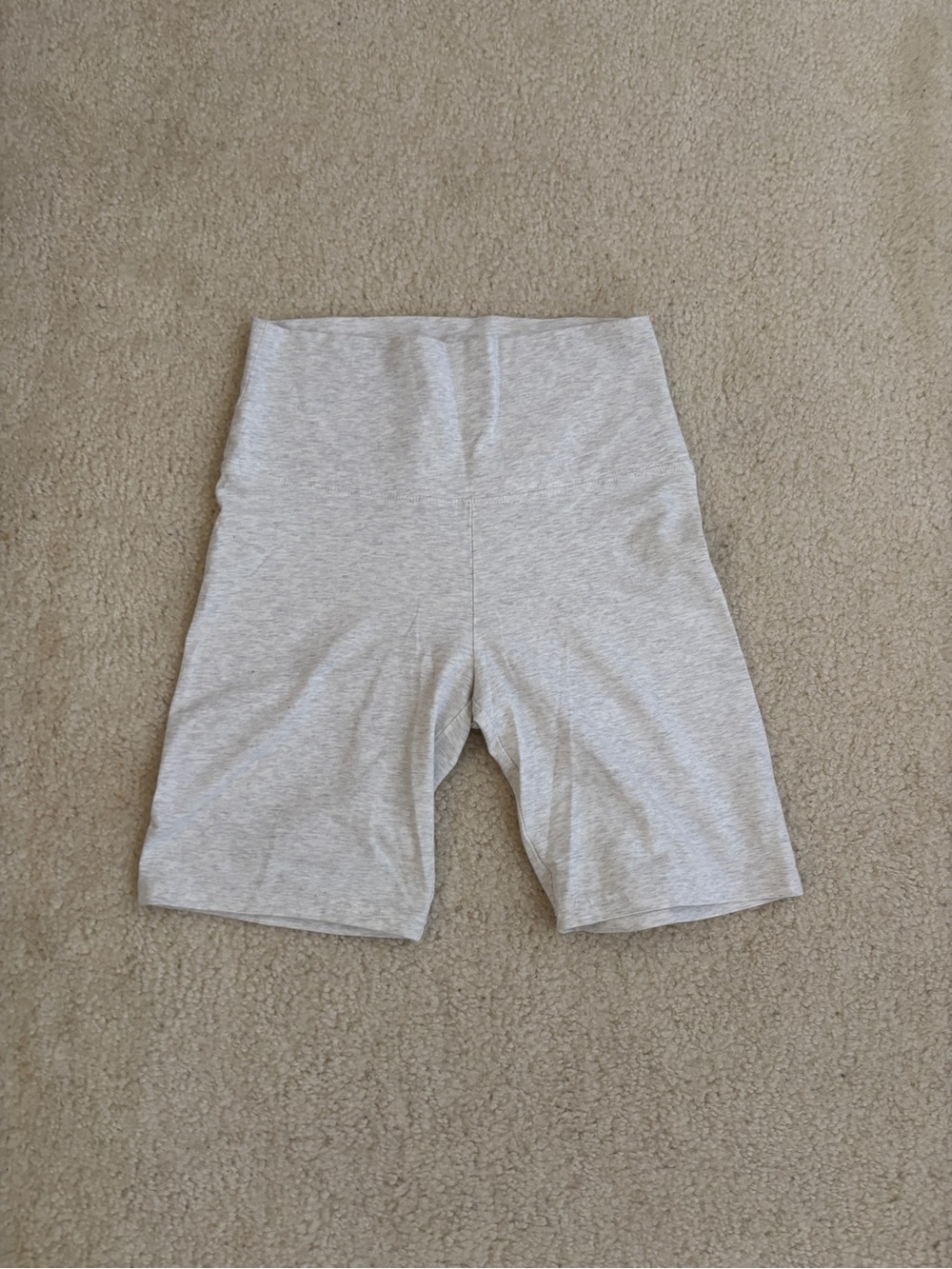 TNA Aritzia Light Gray Shorts 7”